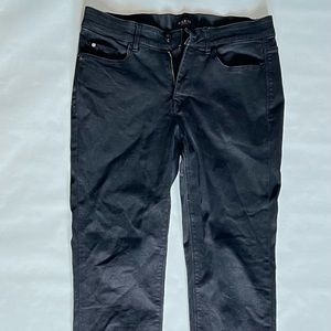 Size 8 (29 in Jeans) CURVE APPEAL Black Skinny Jeans